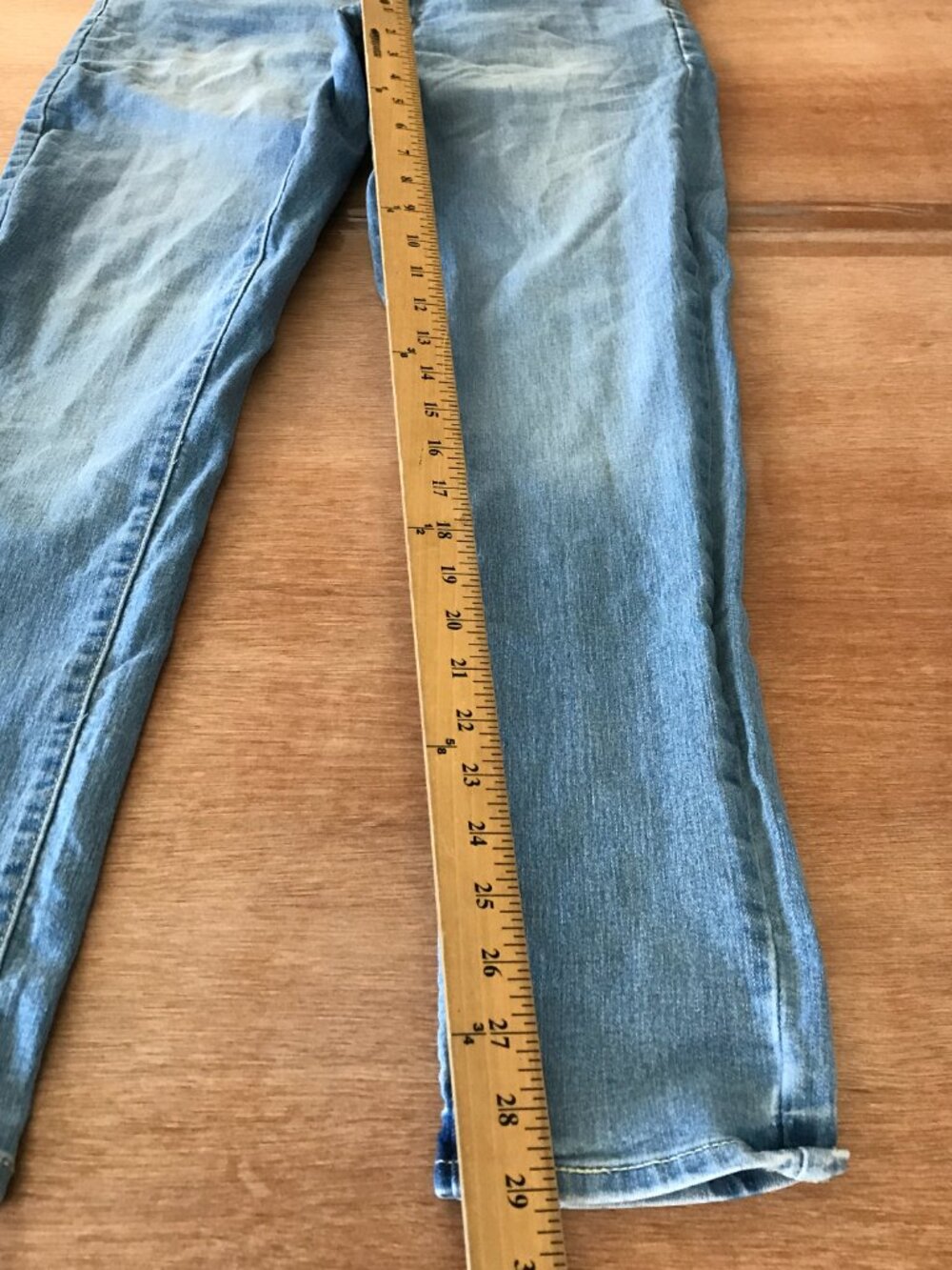 Levi's 721 Skinny Jeans Women 30 Blue Mid Rise Medium Wash Sculpting Slimming - Picture 8 of 15